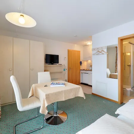 公寓 基尔布尔公寓酒店 _x000d_ *